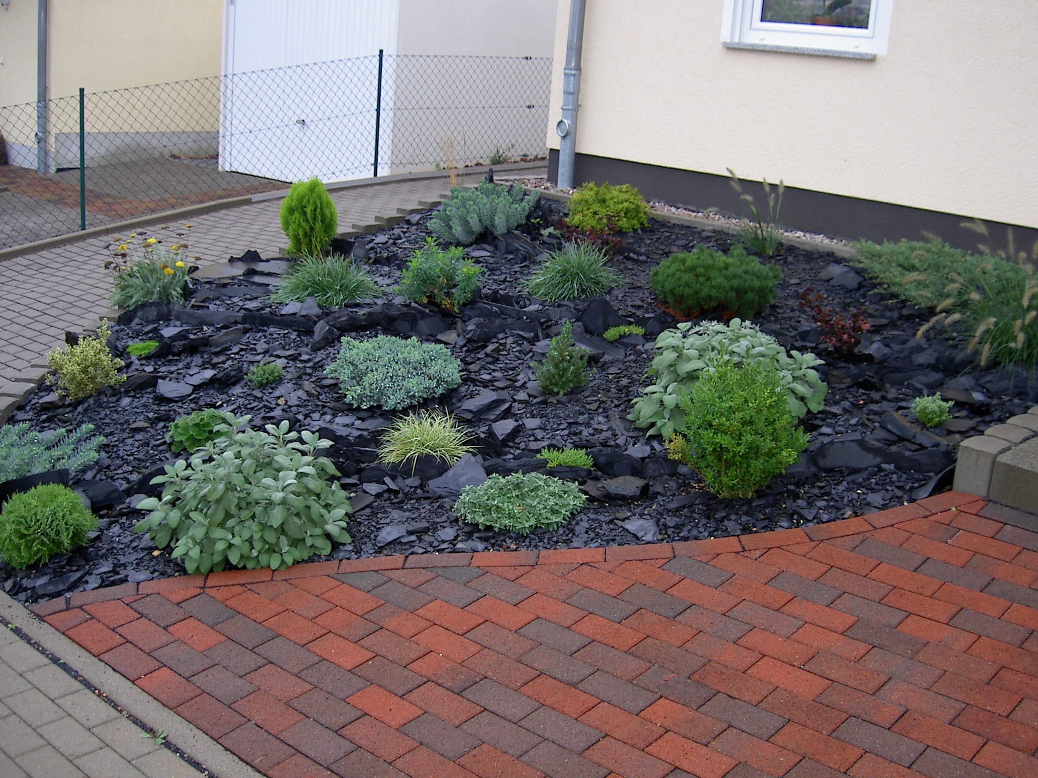 Galabau Erfurt, Gartenlandschaftsbau, Gartenbau
Galabau Erfurt, Garten- und Landschaftsbau Erfurt, 
Landschaftsbau Erfurt, Grünpflege Erfurt, Landschaftspflege
Pflasterarbeiten Erfurt, Gehölzschnitt Erfurt, Baumpflege Erfurt, Terrasse, Wegebau